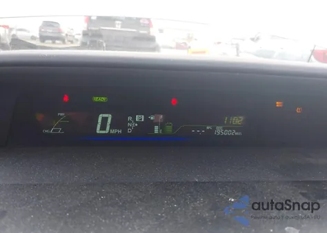 2013 Toyota Prius V Three z USA, uszkodzony, nr VIN JTDZN3EU1D3227255